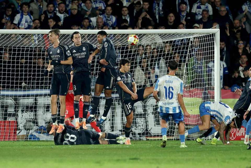 开云体育-成都蓉城对阵河南队